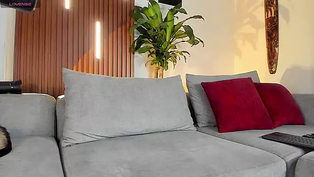 lucasanto  online show from 02/20/26, 03:36