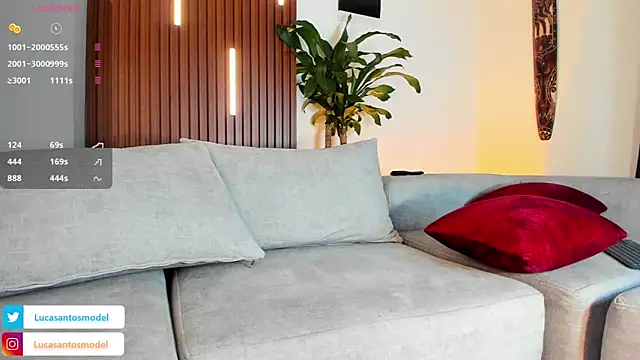 lucasanto  online show from 10/03/25, 12:58