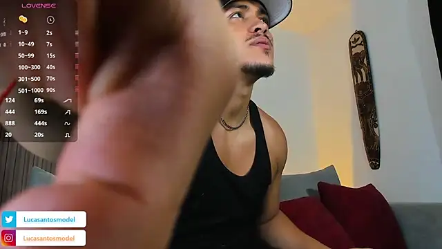 lucasanto  online show from 03/25/26, 04:23