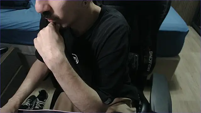 ViniBruv online show from 02/22/26, 02:47