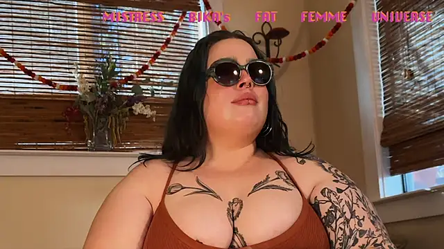 MissBika online show from 03/10/25, 12:39