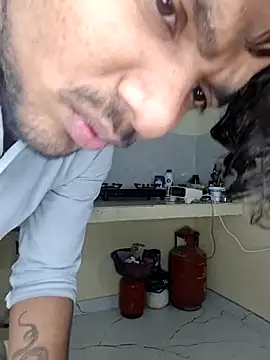 Snapshot of riya190 chatting on 02/27/26, 05:13 riya190 online show from 02/27/26, 05:13