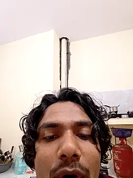 Snapshot of riya190 chatting on 01/05/26, 06:11 riya190 online show from 01/05/26, 06:11