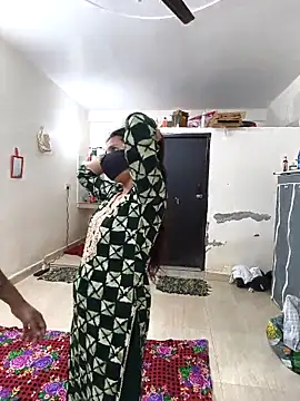 riya190 online show from 03/03/25, 05:52