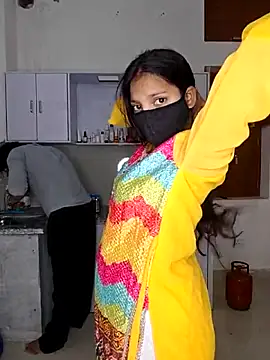 riya190 online show from 04/23/26, 05:36