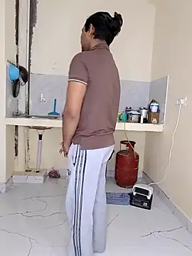 Snapshot of riya190 chatting on 02/11/26, 05:46 riya190 online show from 02/11/26, 05:46