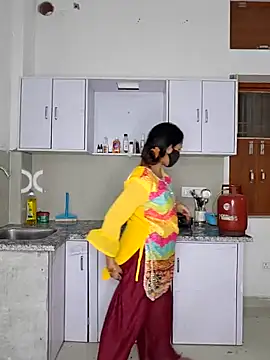 riya190 online show from 05/06/26, 05:17