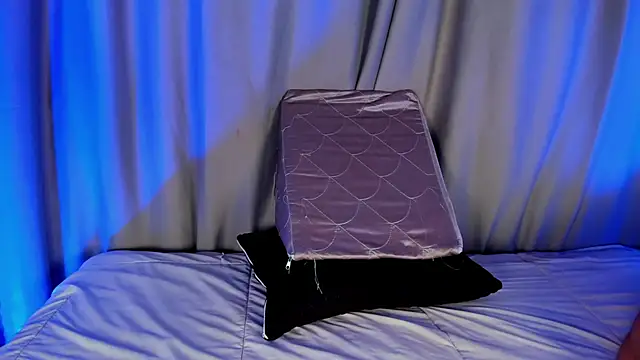 EviePhoenix online show from 01/15/26, 11:08