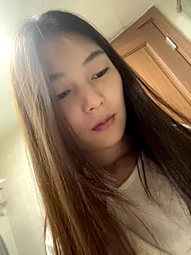 Sweet-Angel999 online show from 12/22/25, 03:23