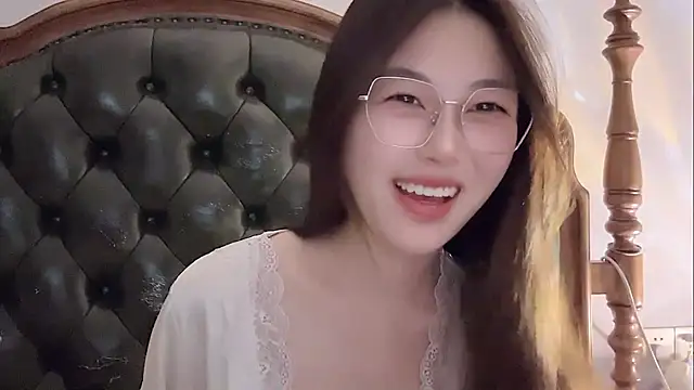 Sweet-Angel999 online show from 05/08/26, 03:27