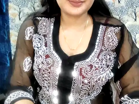 Aarvi Arora online show from 11/29/25, 11:43