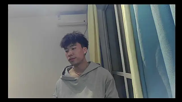 shuai321 online show from 02/20/25, 04:03