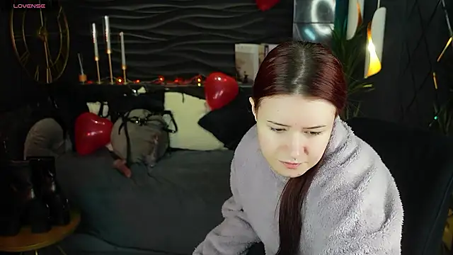 Lily Moonlight online show from 02/08/26, 07:17