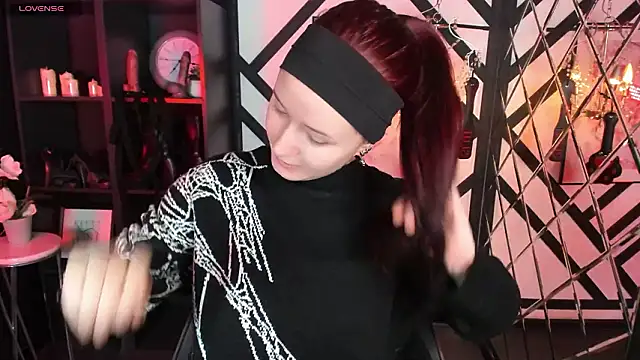 Lily Moonlight online show from 02/27/26, 08:14