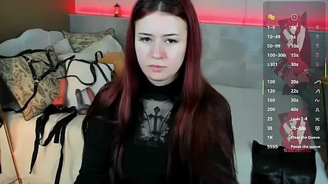 Lily Moonlight online show from 06/17/26, 07:52