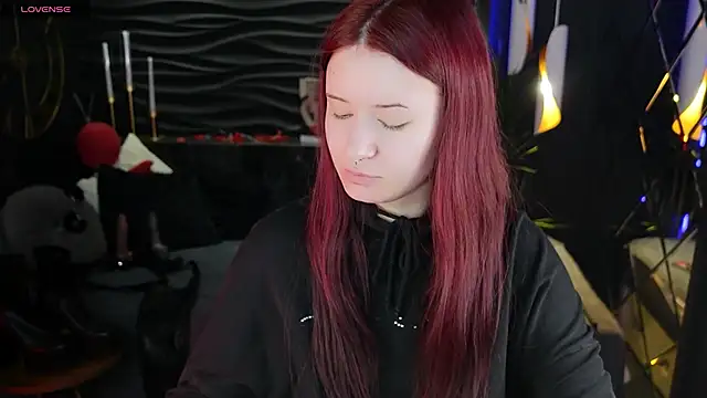 Lily Moonlight online show from 02/25/26, 07:08