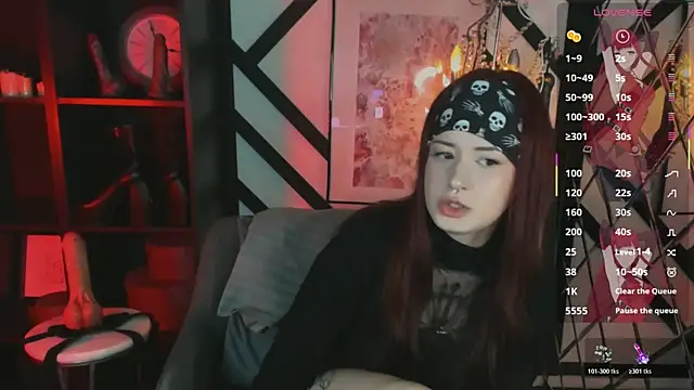 Lily Moonlight online show from 05/31/26, 02:12