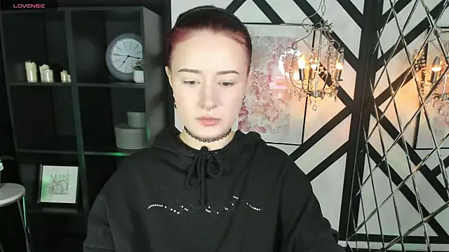 Lily Moonlight online show from 02/26/26, 02:06