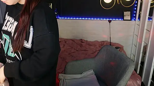 Lily Moonlight online show from 02/01/26, 08:01