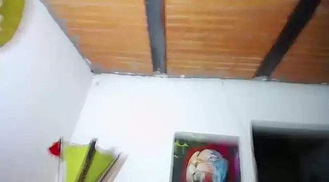 Snapshot of Dy_Hanna chatting on 01/09/25, 04:30 Dy Hanna online show from 01/09/25, 04:30