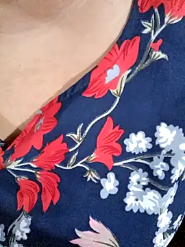 Beautyy38 online show from 11/18/25, 03:10