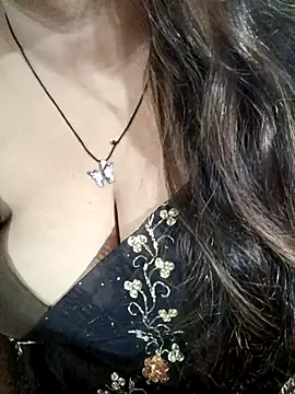 Beautyy38 online show from 11/08/25, 03:32