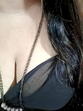 Beautyy38 online show from 10/27/25, 03:07