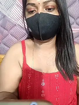 Snapshot of Renuma chatting on 03/25/26, 05:51 Renuma online show from 03/25/26, 05:51