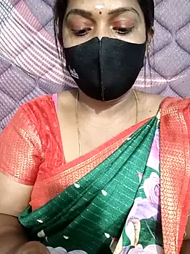 Snapshot of Renuma chatting on 03/24/26, 03:50 Renuma online show from 03/24/26, 03:50