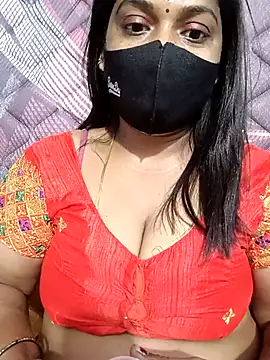 Snapshot of Renuma chatting on 02/02/26, 03:27 Renuma online show from 02/02/26, 03:27