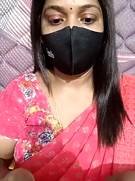 Snapshot of Renuma chatting on 04/01/26, 06:48 Renuma online show from 04/01/26, 06:48