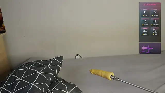 ley tori online show from 04/09/26, 04:03