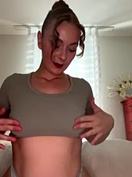 Snapshot of Joanachupa chatting on 10/06/25, 11:55 Joanachupa online show from 10/06/25, 11:55