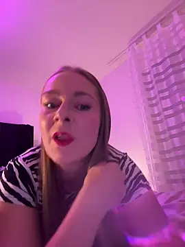 Snapshot of Joanachupa chatting on 09/18/25, 08:56 Joanachupa online show from 09/18/25, 08:56