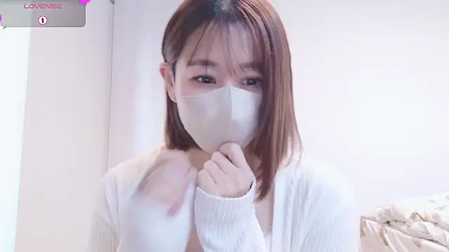 Mamu Mamu  online show from 10/29/25, 10:42