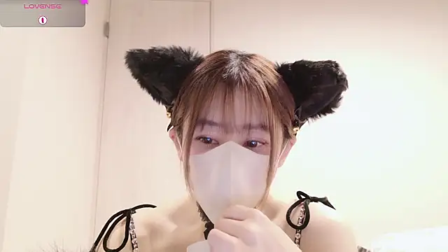 Mamu Mamu  online show from 10/26/25, 10:48