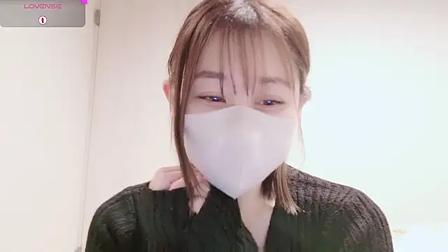 Mamu Mamu  online show from 11/19/25, 10:48