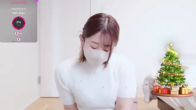 Mamu Mamu  online show from 11/17/25, 10:14