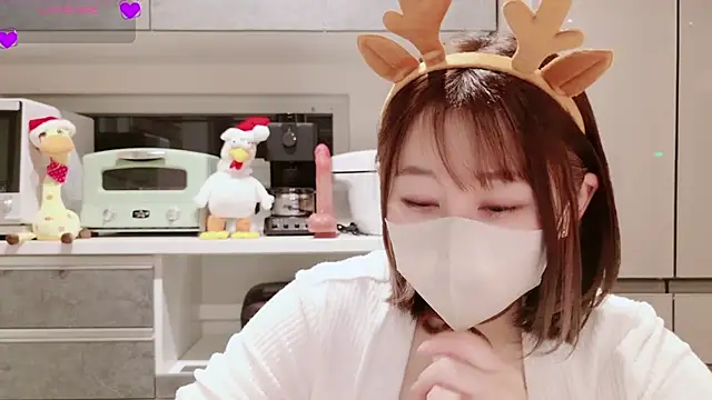 Mamu Mamu  online show from 12/20/25, 10:40