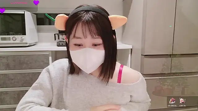 Mamu Mamu  online show from 01/11/26, 10:44