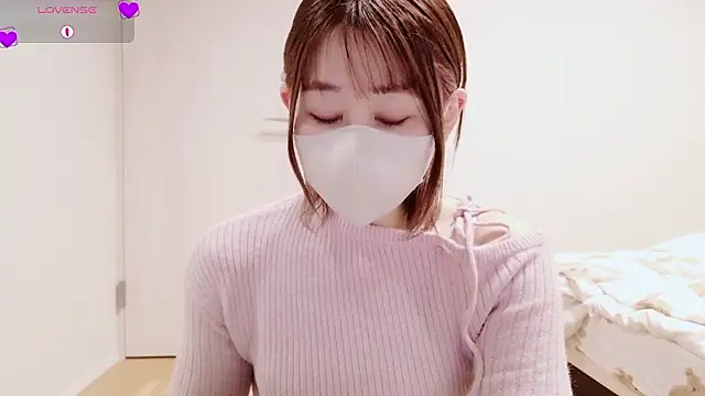 Mamu Mamu  online show from 12/17/25, 10:31