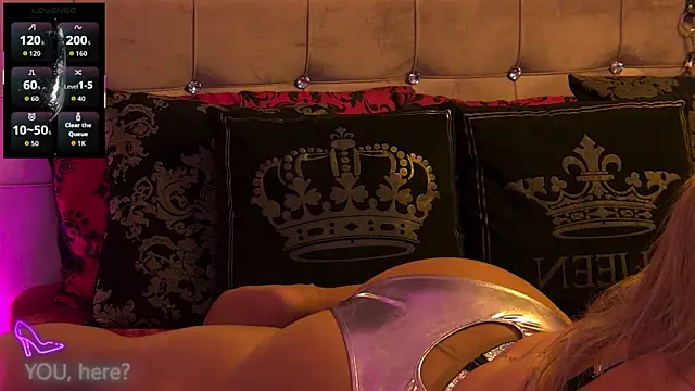 ZoeMesmerize online show from 11/11/25, 07:14