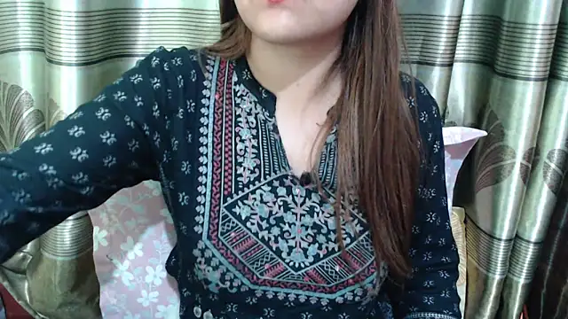 queen angelina online show from 02/22/26, 12:46