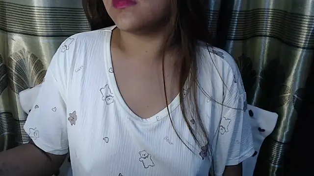 queen angelina online show from 03/01/26, 06:19