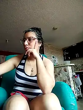 Im Alma  online show from 11/13/25, 02:54