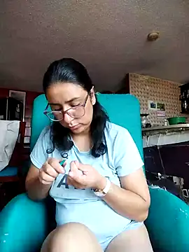 Im Alma  online show from 03/26/26, 01:20