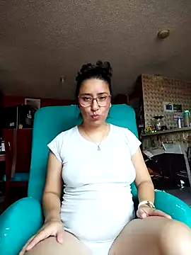 Im Alma  online show from 03/13/26, 02:33