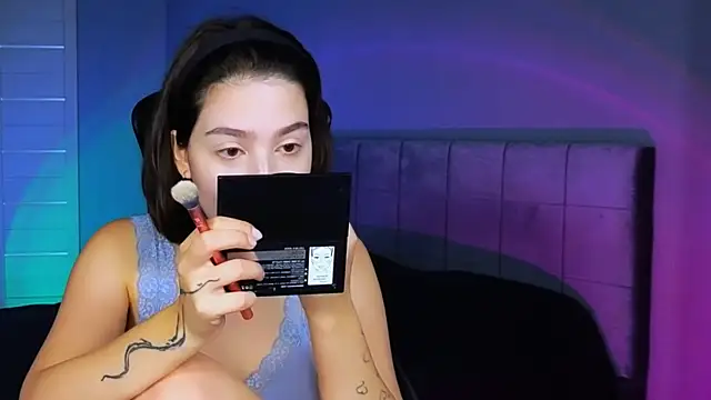 Stacy Gonzales  online show from 09/21/25, 06:40