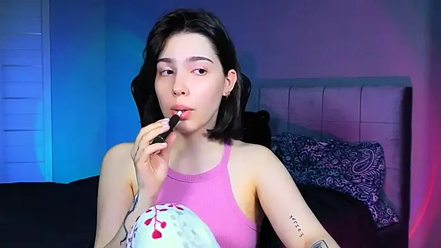 Stacy Gonzales  online show from 04/12/26, 08:39