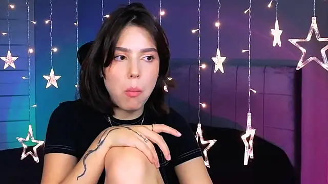 Stacy Gonzales  online show from 10/09/25, 12:17
